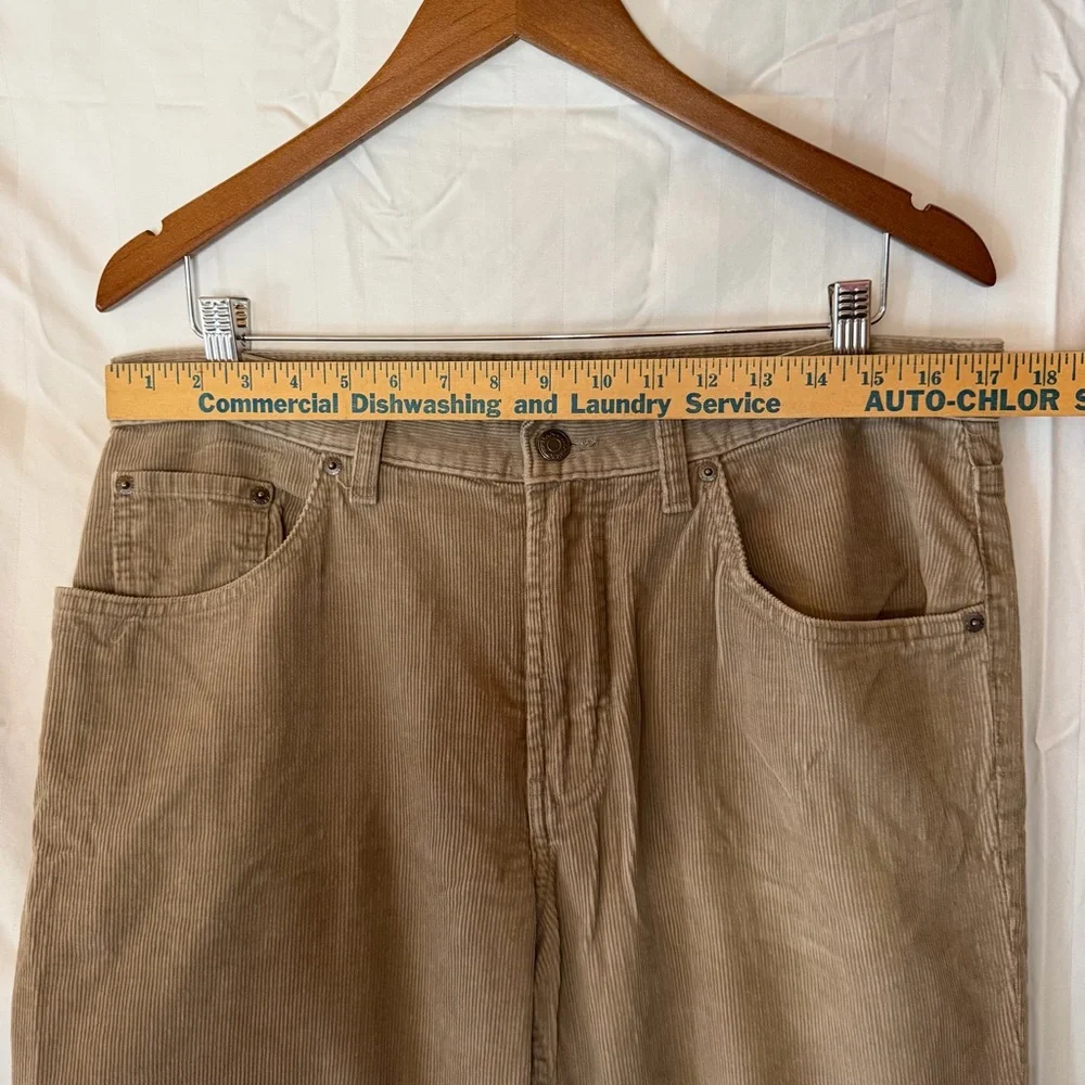 Banana Republic these banana